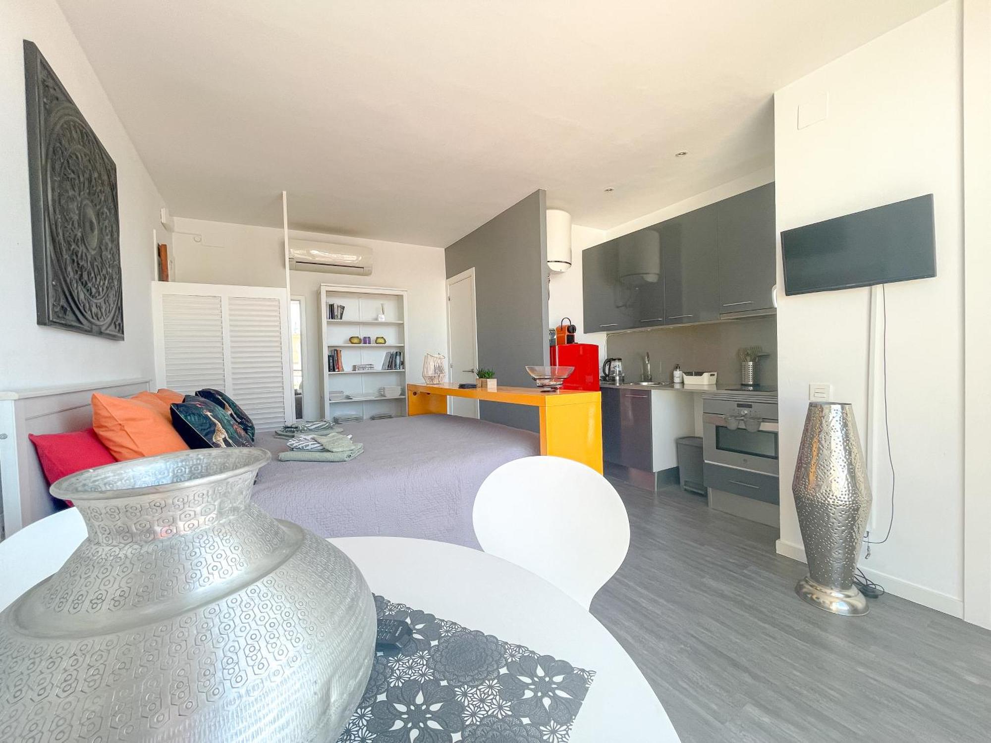 Unique Studio Apartment With Amazing Terrace Sitges Centre Beach Экстерьер фото